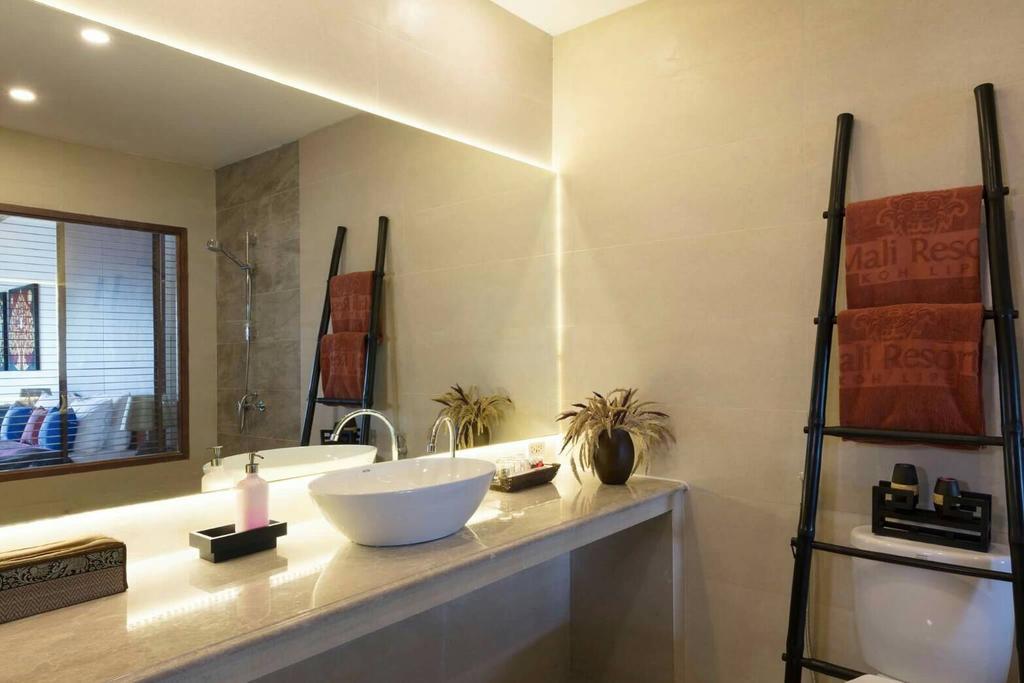 Mali Resort Sunrise Beach Koh Lipe Ngoại thất bức ảnh
