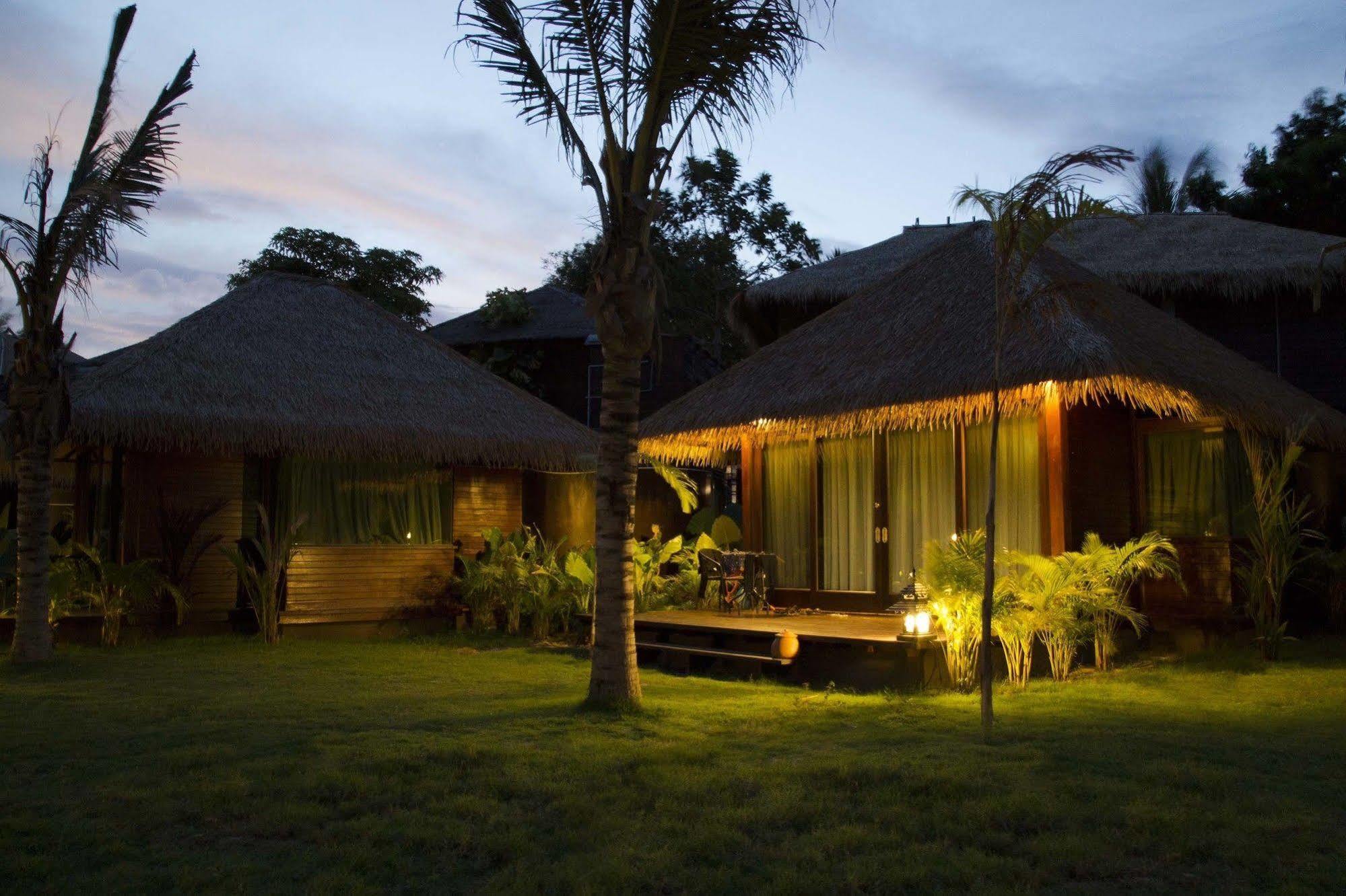 Mali Resort Sunrise Beach Koh Lipe Ngoại thất bức ảnh